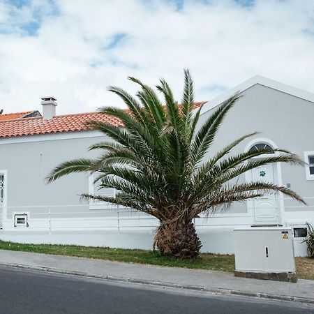 Seaside Azores Villa With Natural Pool, Terrace & Barbecue Capelas Bagian luar foto