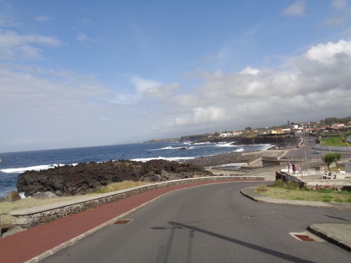 Seaside Azores Villa With Natural Pool, Terrace & Barbecue Capelas Bagian luar foto